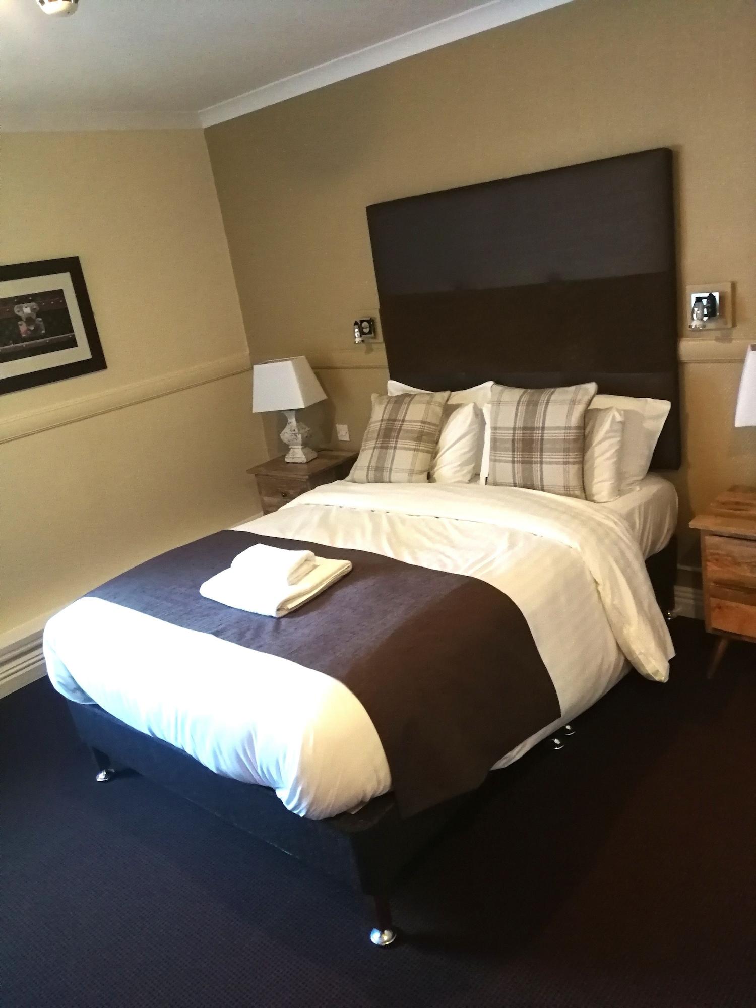 Honest Lawyer Hotel Дарем Экстерьер фото