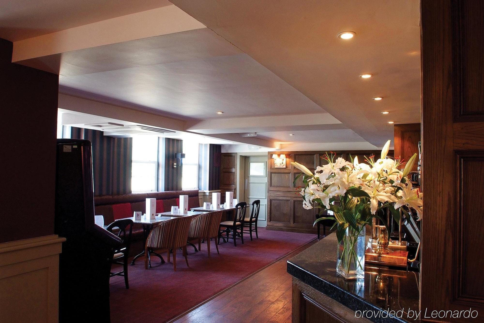 Honest Lawyer Hotel Дарем Ресторан фото