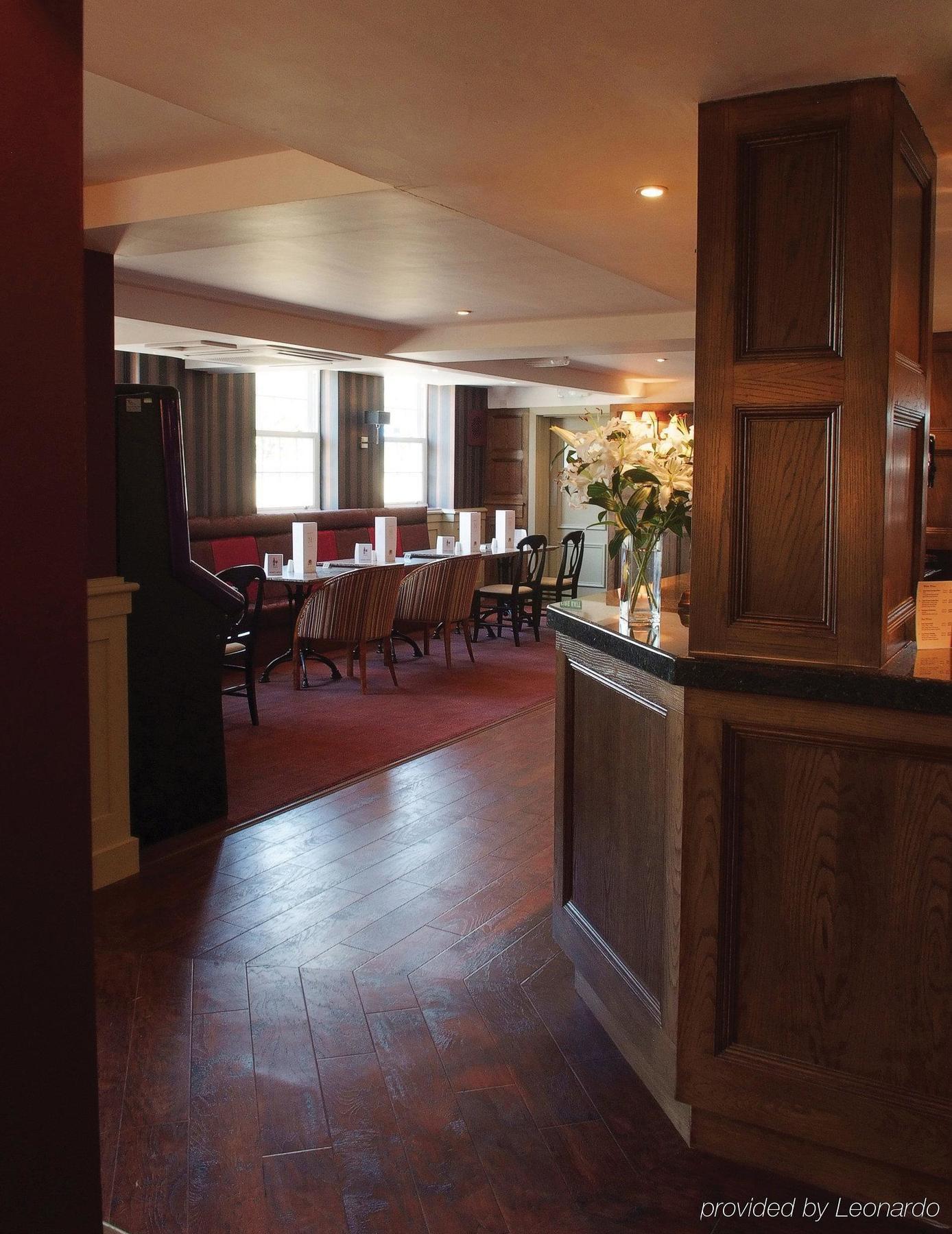 Honest Lawyer Hotel Дарем Ресторан фото