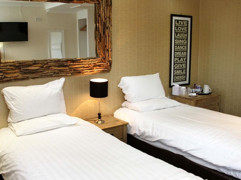 Honest Lawyer Hotel Дарем Экстерьер фото
