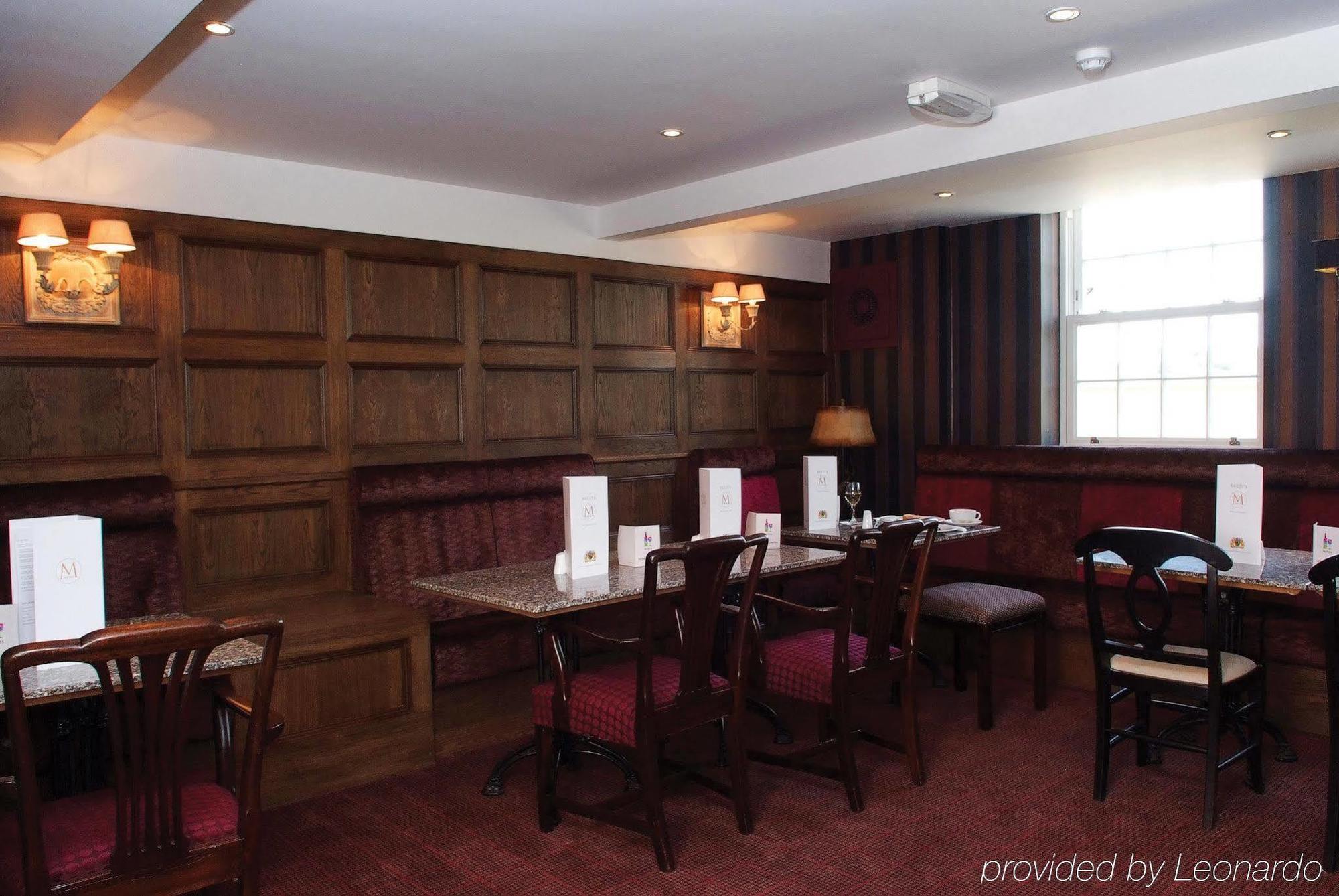 Honest Lawyer Hotel Дарем Ресторан фото
