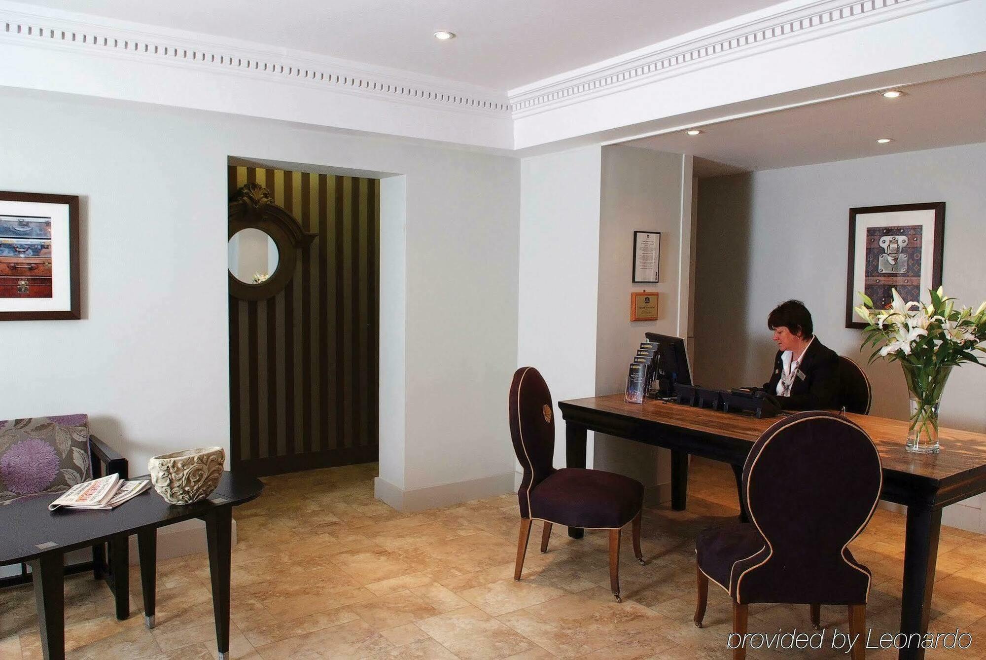 Honest Lawyer Hotel Дарем Интерьер фото